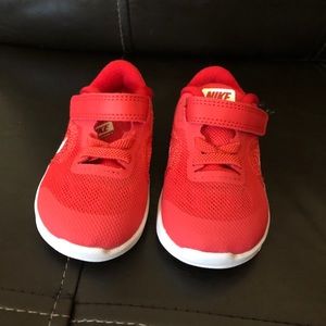 Nike Revolution 3 Sneaker (Red) - Baby 4C